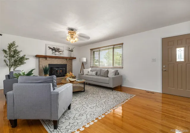 Photo 3 of Single family home for sale at 833 Consolidation Ln, Pueblo, CO 81006 | MLS# 5002981 | Listing updated on 2026-10-04