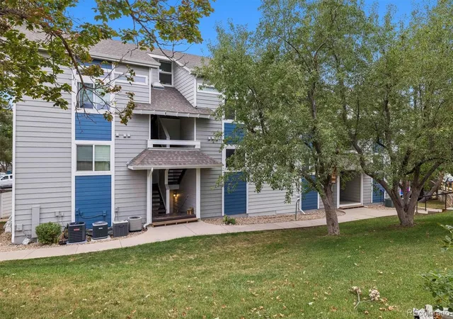 Photo 3 of Condo for sale at 1311 S Cathay Ct #204, Aurora, CO 80017 | MLS# 9487543 | Listing updated on 2026-10-08