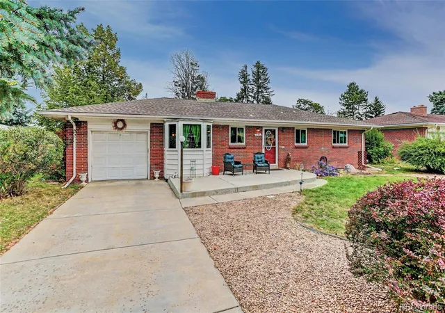 Photo 45 of Single family home for sale at 647 W Valleyview Ave, Littleton, CO 80120 | MLS# 2215015 | Listing updated on 2026-09-29