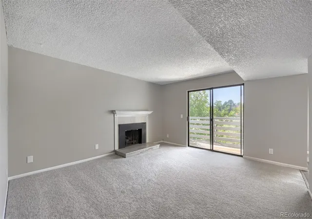 Listing Photo 5 - Condo for sale in building located at 7395 E Eastman Ave, Denver, CO 80231 - Unit #203L