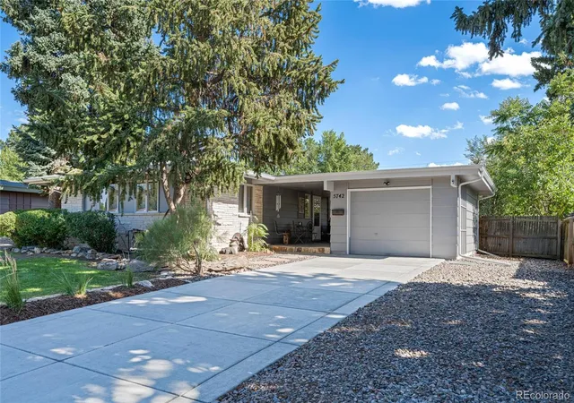 Photo 2 of Single family home for sale at 5742 W Chestnut Ave, Littleton, CO 80128 | MLS# 3446639 | Listing updated on 2026-09-24
