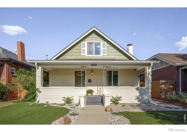 Photo 1 of Single family home for sale at 3534 N York St, Denver, CO 80205 | MLS# IR1069268 | Listing updated on 2026-10-10