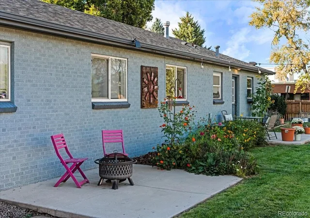 Photo 2 of Single family home for sale at 5194 E 33rd Avenue, Denver, CO 80207 | MLS# 8791192 | Listing updated on 2026-10-06