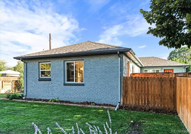 Photo 4 of Single family home for sale at 5194 E 33rd Avenue, Denver, CO 80207 | MLS# 8791192 | Listing updated on 2026-10-06