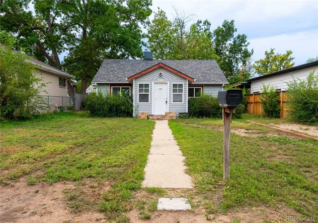 Photo 2 of Sale Pending at 4775 S Elati St, Englewood, CO 80110 | MLS# 5492105 | Listing updated on 2026-10-02