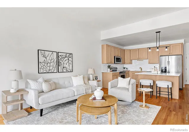 Photo 1 of Condo for sale at 1950 N Logan St #1013, Denver, CO 80203 | MLS# IR1069269 | Listing updated on 2026-09-24