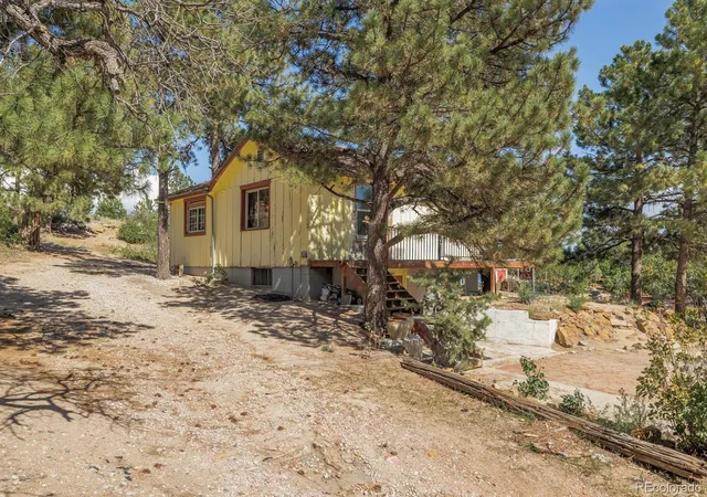 Photo 2 of Sale Pending at 3610 Hartsock Ln, Colorado Springs, CO 80917 | MLS# 2959245 | Listing updated on 2026-09-25