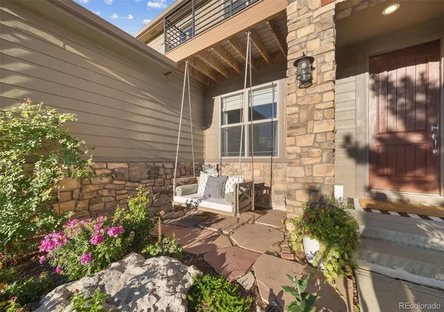 Photo 3 of Single family home for sale at 1644 Ridgetrail Ln, Castle Rock, CO 80104 | MLS# 5055332 | Listing updated on 2026-10-09