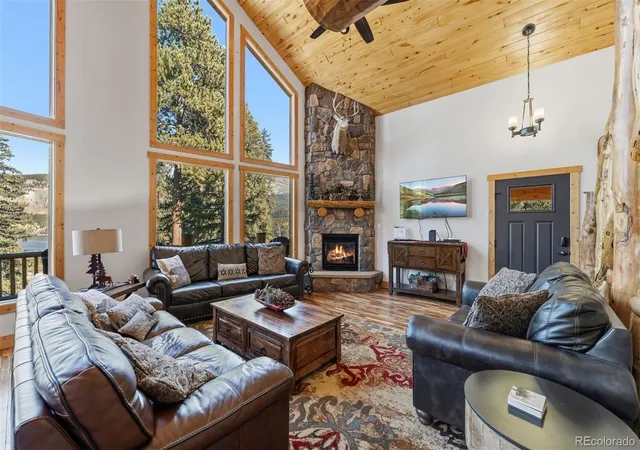 Photo 4 of Single family home for sale at 14 Miners Ct, Breckenridge, CO 80424 | MLS# 6779069 | Listing updated on 2026-09-24