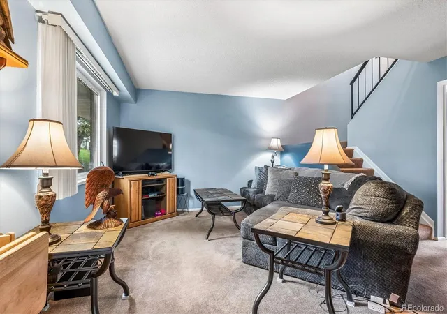 Photo 3 of Townhouse for sale at 565 S Xenon Ct, Lakewood, CO 80228 | MLS# 6349074 | Listing updated on 2026-10-06