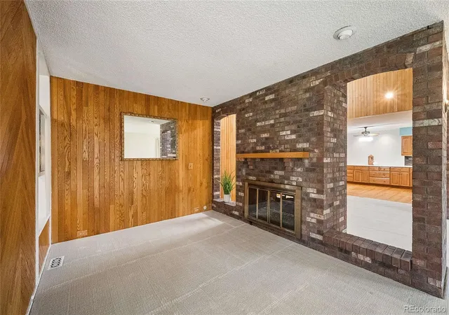 Photo 3 of Single family home for sale at 32 Douglas Dr S, Broomfield, CO 80020 | MLS# 7844142 | Listing updated on 2026-10-05
