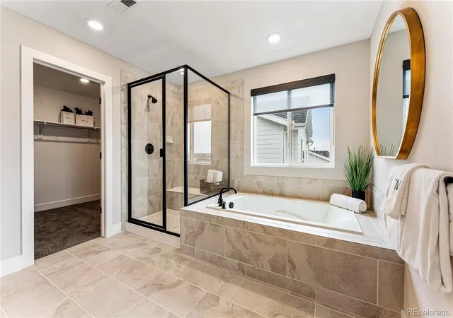 Photo 4 of Single family home for sale at 3402 N Buchanan Way, Aurora, CO 80019 | MLS# 8901487 | Listing updated on 2026-09-23