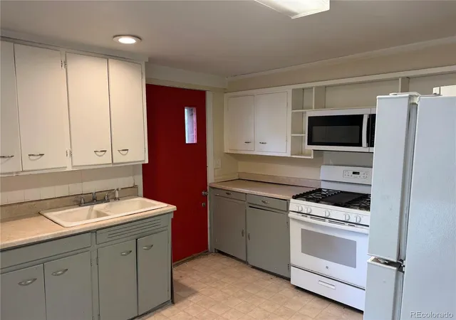 Photo 3 of Single family home for sale at 2320 S Williams St, Denver, CO 80210 | MLS# 9839971 | Listing updated on 2026-10-22
