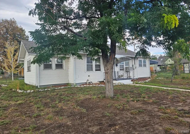 Photo 1 of Single family home for sale at 3990 S Delaware St, Englewood, CO 80110 | MLS# 8286289 | Listing updated on 2026-10-04