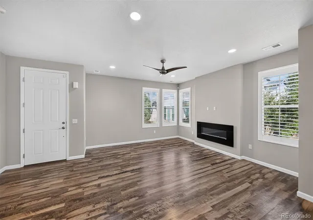 Photo 3 of Townhouse for sale at 15471 W 64th Place #D, Arvada, CO 80007 | MLS# 8900076 | Listing updated on 2026-09-24
