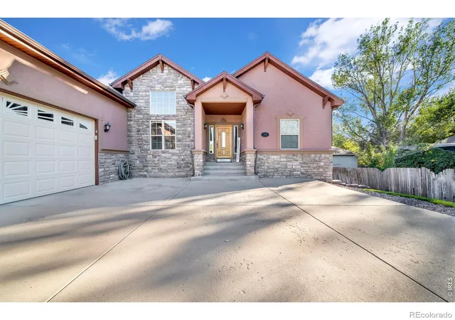 Photo 2 of Single family home for sale at 48 Bachar Dr, Fort Morgan, CO 80701 | MLS# IR1069284 | Listing updated on 2026-09-23