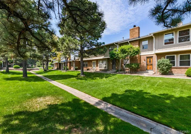 Photo 2 of Townhouse for sale at 10124 E Jewell Ave #11, Aurora, CO 80247 | MLS# 9146182 | Listing updated on 2026-09-27