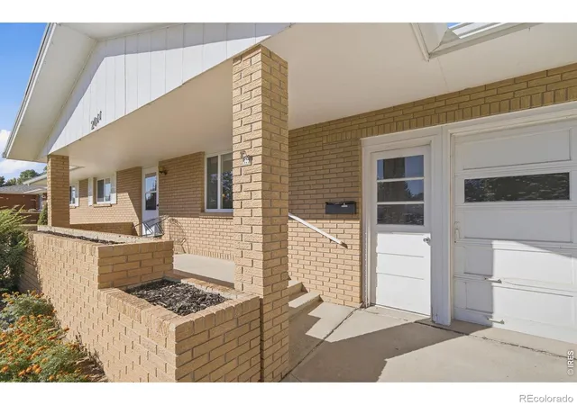 Photo 3 of Single family home for sale at 2011 Abeyta Ct, Loveland, CO 80538 | MLS# IR1069286 | Listing updated on 2026-09-28