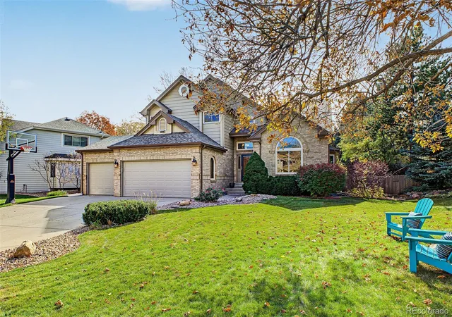 Photo 3 of Single family home for sale at 11442 W Roxbury Pl, Littleton, CO 80127 | MLS# 8164172 | Listing updated on 2026-10-30