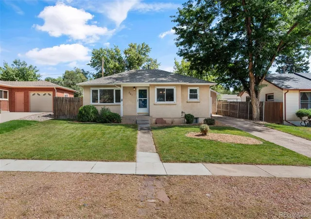 Photo 1 of Single family home for sale at 641 Glen Eyrie Cir, Colorado Springs, CO 80904 | MLS# 9001361 | Listing updated on 2026-10-04