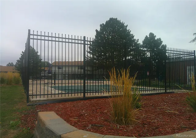 Photo 4 of Townhouse for sale at 1190 S Troy St, Aurora, CO 80012 | MLS# 1772053 | Listing updated on 2026-10-02