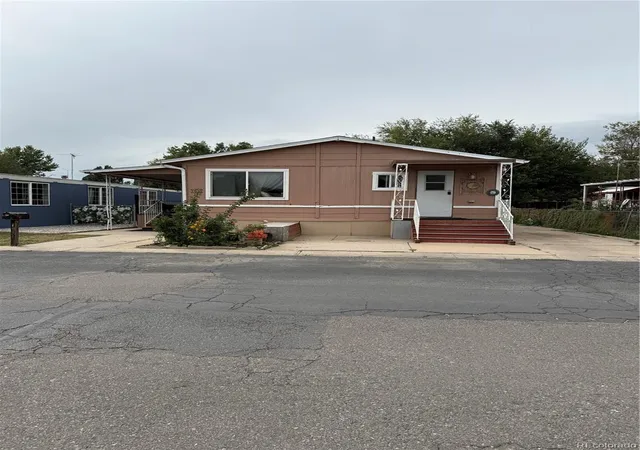 Photo 1 of Manufactured home for sale at 1831 Bounty St, Aurora, CO 80011 | MLS# 7508092 | Listing updated on 2026-10-01