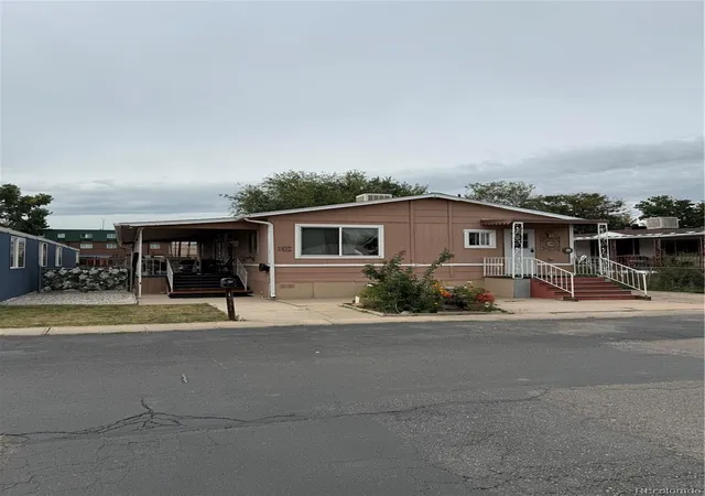 Photo 2 of Manufactured home for sale at 1831 Bounty St, Aurora, CO 80011 | MLS# 7508092 | Listing updated on 2026-10-01