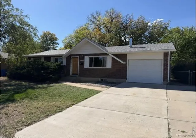 Photo 1 of Single family home for sale at 1053 Montview Rd, Fort Collins, CO 80521 | MLS# IR1069301 | Listing updated on 2026-10-10
