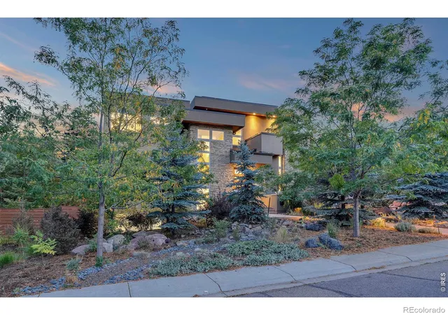 Photo 2 of Single family home for sale at 350 15th Street, Boulder, CO 80302 | MLS# IR1069309 | Listing updated on 2026-09-25