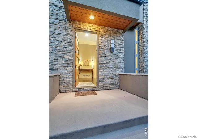 Photo 3 of Single family home for sale at 350 15th Street, Boulder, CO 80302 | MLS# IR1069309 | Listing updated on 2026-09-25