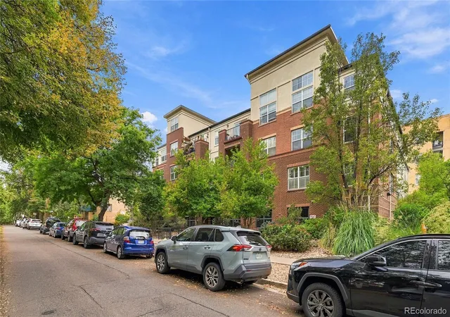 Listing Photo 4 - Condo for sale in building located at 1623 Saint Paul St, Denver, CO 80206 - Unit #301