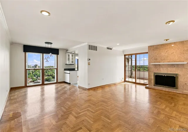 Photo 2 of Condo for sale at 130 N Pearl St #1701, Denver, CO 80203 | MLS# 5557893 | Listing updated on 2026-09-26