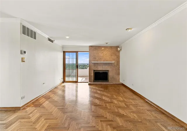 Photo 3 of Condo for sale at 130 N Pearl St #1701, Denver, CO 80203 | MLS# 5557893 | Listing updated on 2026-09-26