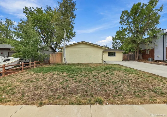 Photo 1 of Single family home for sale at 966 E 8th Avenue, Broomfield, CO 80020 | MLS# 8648549 | Listing updated on 2026-09-24