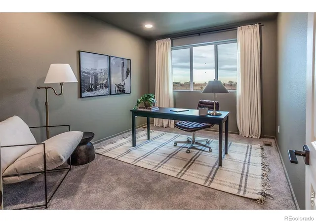 Photo 4 of Single family home for sale at 812 Galloway Dr, Johnstown, CO 80534 | MLS# IR1069320 | Listing updated on 2026-10-03