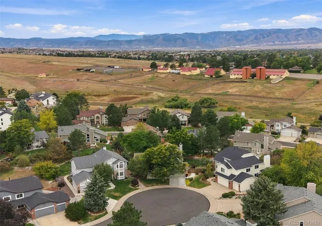 Photo 2 of Single family home for sale at 1982 Ashleigh Ct, Highlands Ranch, CO 80126 | MLS# 6072891 | Listing updated on 2026-09-29