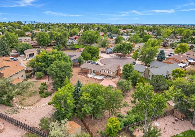 Photo 4 of Single family home for sale at 4020 Manzana Ct, Colorado Springs, CO 80911 | MLS# 3888475 | Listing updated on 2026-09-25