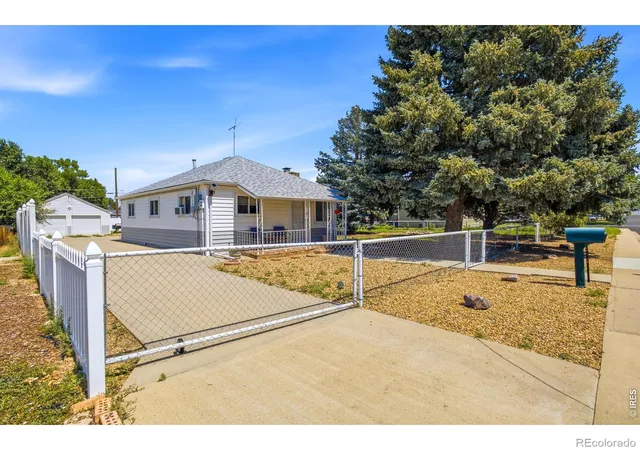 Photo 1 of Single family home for sale at 113 5th Street, Dacono, CO 80514 | MLS# IR1069325 | Listing updated on 2026-10-04