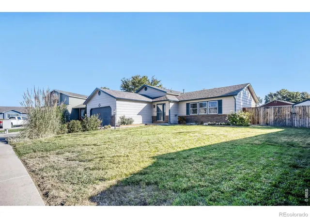Photo 1 of Single family home for sale at 3410 Red Maple Ct, Loveland, CO 80538 | MLS# IR1069328 | Listing updated on 2026-09-26