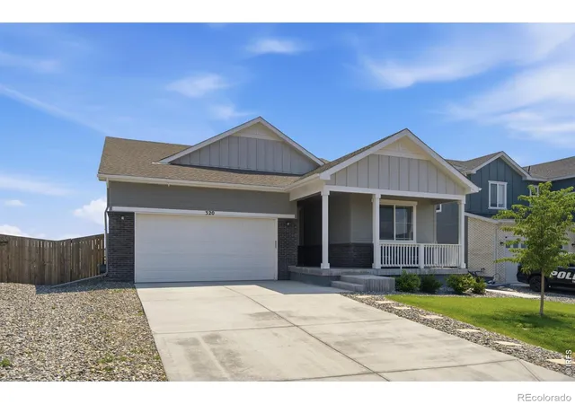 Photo 2 of Single family home for sale at 320 Elbert St, Johnstown, CO 80534 | MLS# IR1069330 | Listing updated on 2026-10-04
