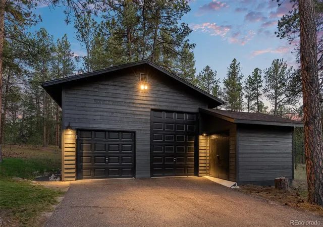 Photo 3 of Single family home for sale at 4528 Downwest Ride, Elizabeth, CO 80107 | MLS# 3816036 | Listing updated on 2026-10-09