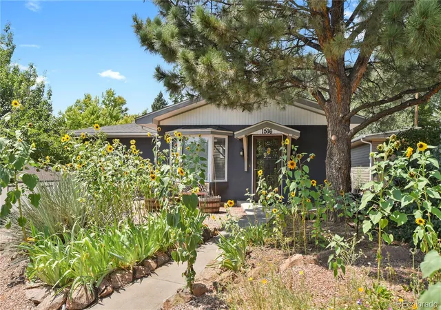 Photo 1 of Single family home for sale at 1516 Dorchester Dr, Colorado Springs, CO 80905 | MLS# 4285168 | Listing updated on 2026-09-29