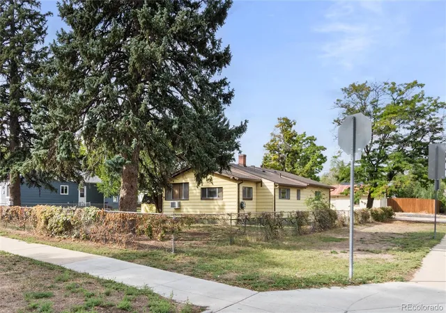 Photo 3 of Single family home for sale at 3 S Irving St, Denver, CO 80219 | MLS# 7814227 | Listing updated on 2026-10-05