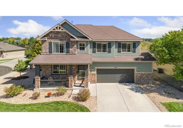 Photo 2 of Single family home for sale at 924 Messara Dr, Fort Collins, CO 80524 | MLS# IR1069346 | Listing updated on 2026-10-03