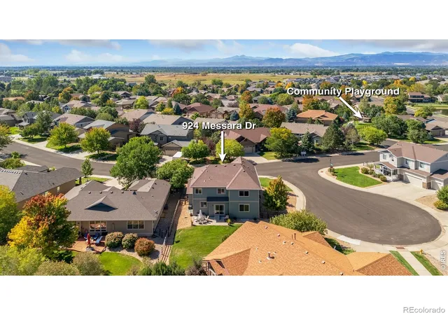 Photo 3 of Single family home for sale at 924 Messara Dr, Fort Collins, CO 80524 | MLS# IR1069346 | Listing updated on 2026-10-03