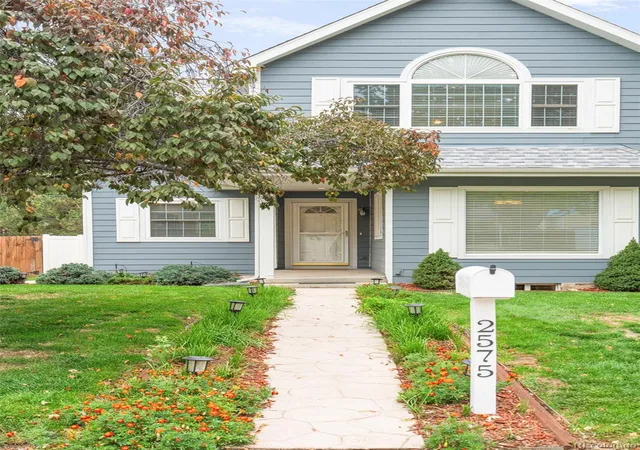 Photo 1 of Single family home for sale at 2575 S Washington St, Denver, CO 80210 | MLS# 2850358 | Listing updated on 2026-10-09