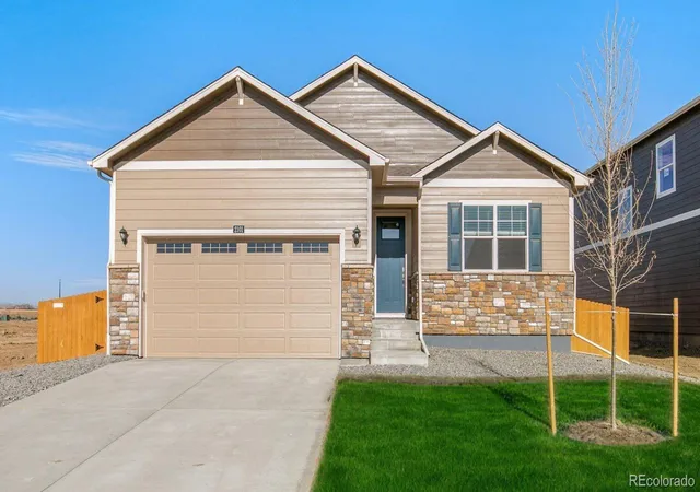 Photo 1 of Single family home for sale at 43212 Castle Stuart St, Elizabeth, CO 80107 | MLS# 8765046 | Listing updated on 2026-09-24