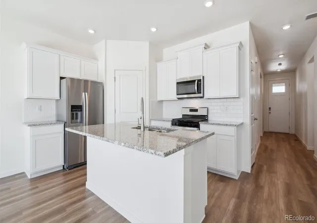Photo 2 of Single family home for sale at 43212 Castle Stuart St, Elizabeth, CO 80107 | MLS# 8765046 | Listing updated on 2026-09-24