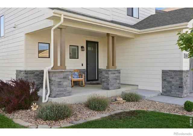 Photo 3 of Single family home for sale at 615 Red Jewel Dr, Windsor, CO 80550 | MLS# IR1069351 | Listing updated on 2026-10-09