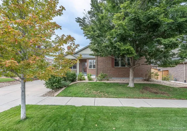 Photo 3 of Single family home for sale at 5351 S Eaton Park Way, Aurora, CO 80016 | MLS# 8839891 | Listing updated on 2026-09-26